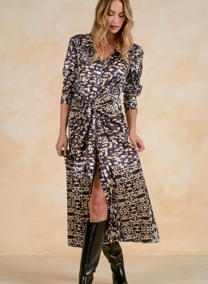Long Sleeve Dress w/ Tie Waist- Black Static