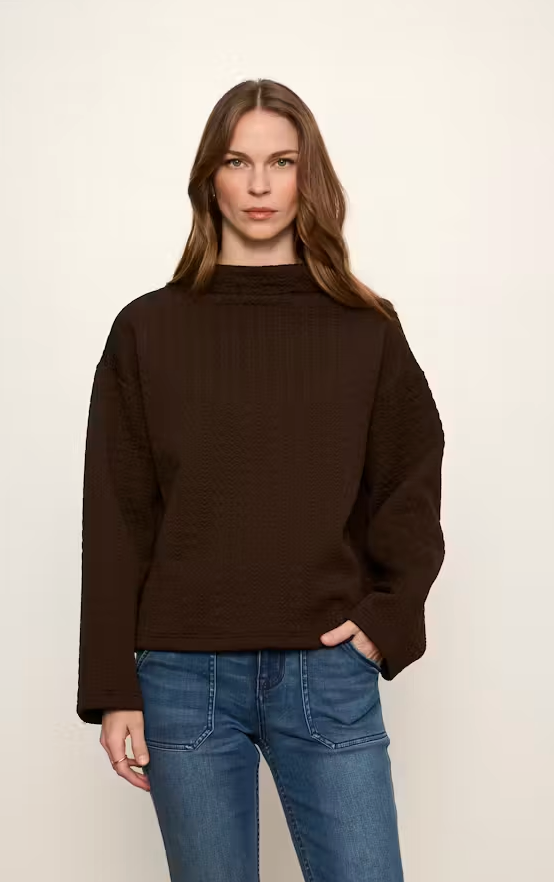 Sadie Quilted Top- Espresso Martini